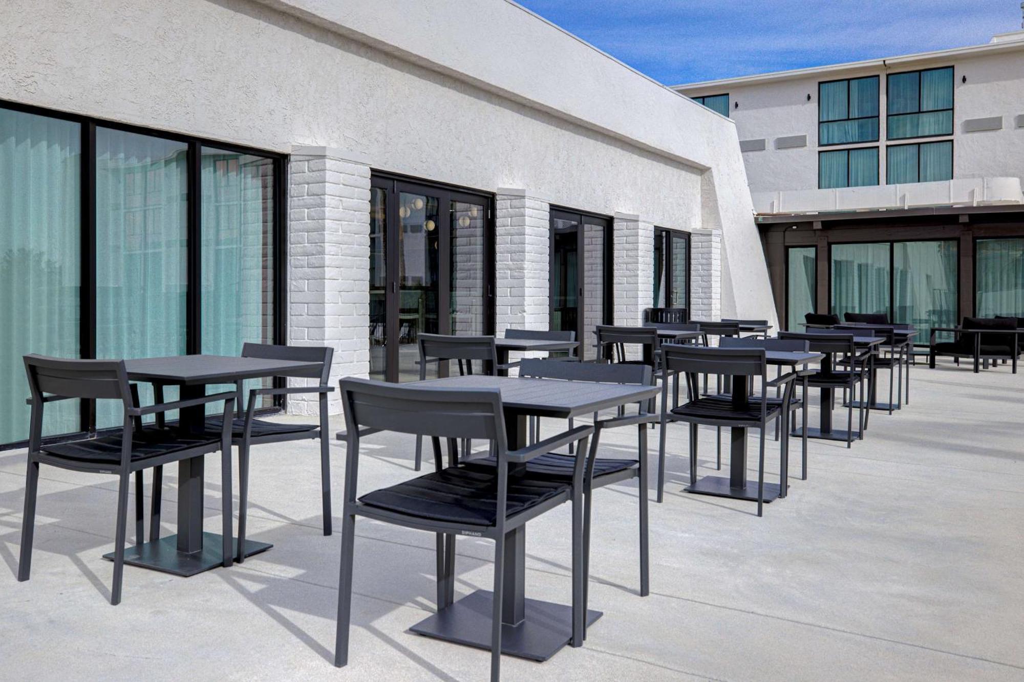 Doubletree By Hilton Palmdale, Ca Hotell Exteriör bild